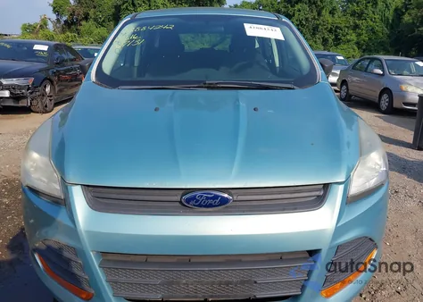 2013 Ford Escape S из США, поврежденный, VIN 1FMCU0F71DUB51459